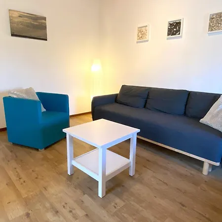 Gulfhof Friedrichsgroden مزرعة للإقامة *